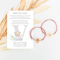 Pulsera con tarjeta árbol de la vida para invitados de bautizo de la colección inicial.
