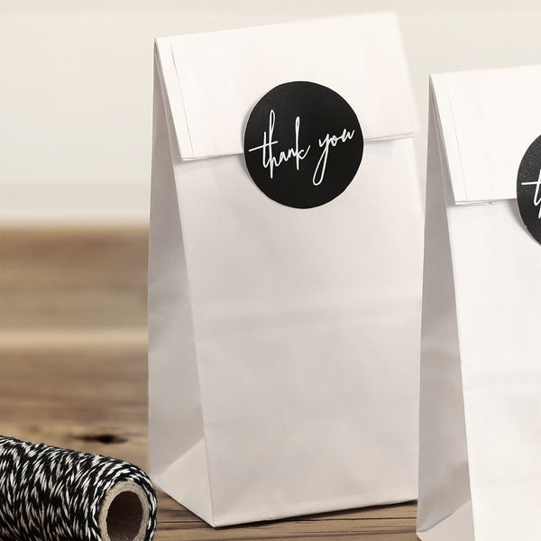 Bolsas de papel lisas con pegatina thank you. Pack de 6 bolsas blancas o kraft para chuches y pequeños detalles.
