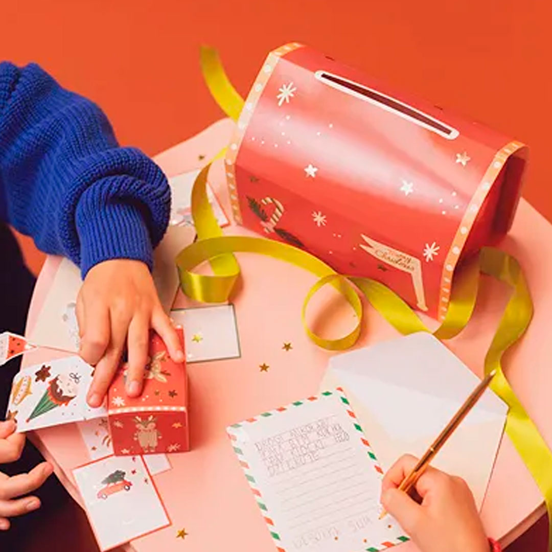 Buzón de Papá Noel de Cartón para Montar | Incluye 5 Cartas y 5 Sobres