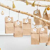 Kit de 24 bolsas de papel kraft con estrellas numeradas y pinzas de madera para calendario de adviento