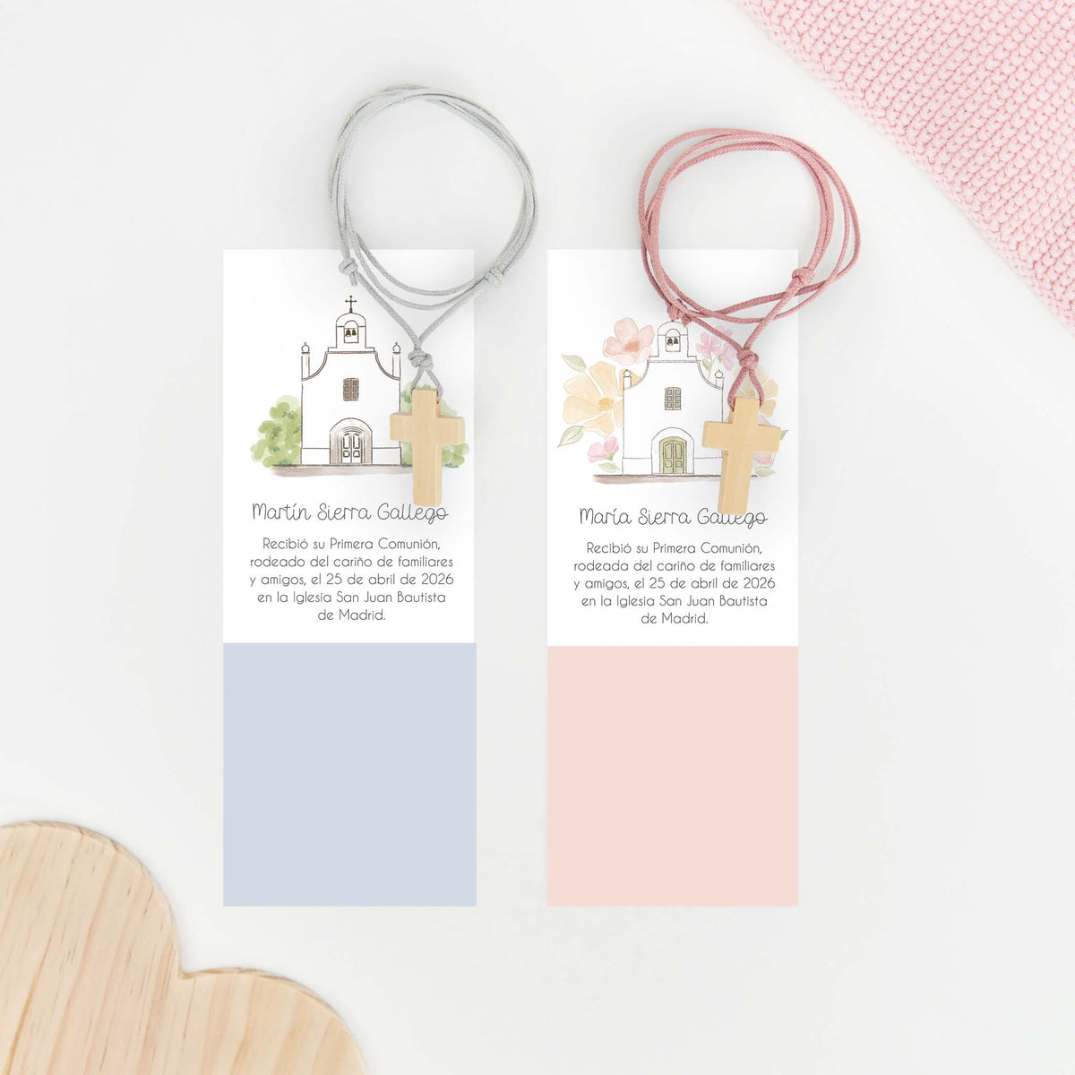 Colgante cruz de madera para comunión con marcapáginas de la colección iglesia. 