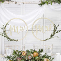 Colgantes de madera Mr & Mrs, set de 2 piezas de 38 cm de diámetro. Decoración romántica para bodas.