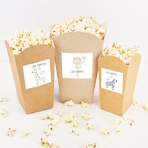 Cubo de palomitas y chuches personalizado temática safari con diseños de león, jirafa y cebra para mesa dulce de cumpleaños infantil