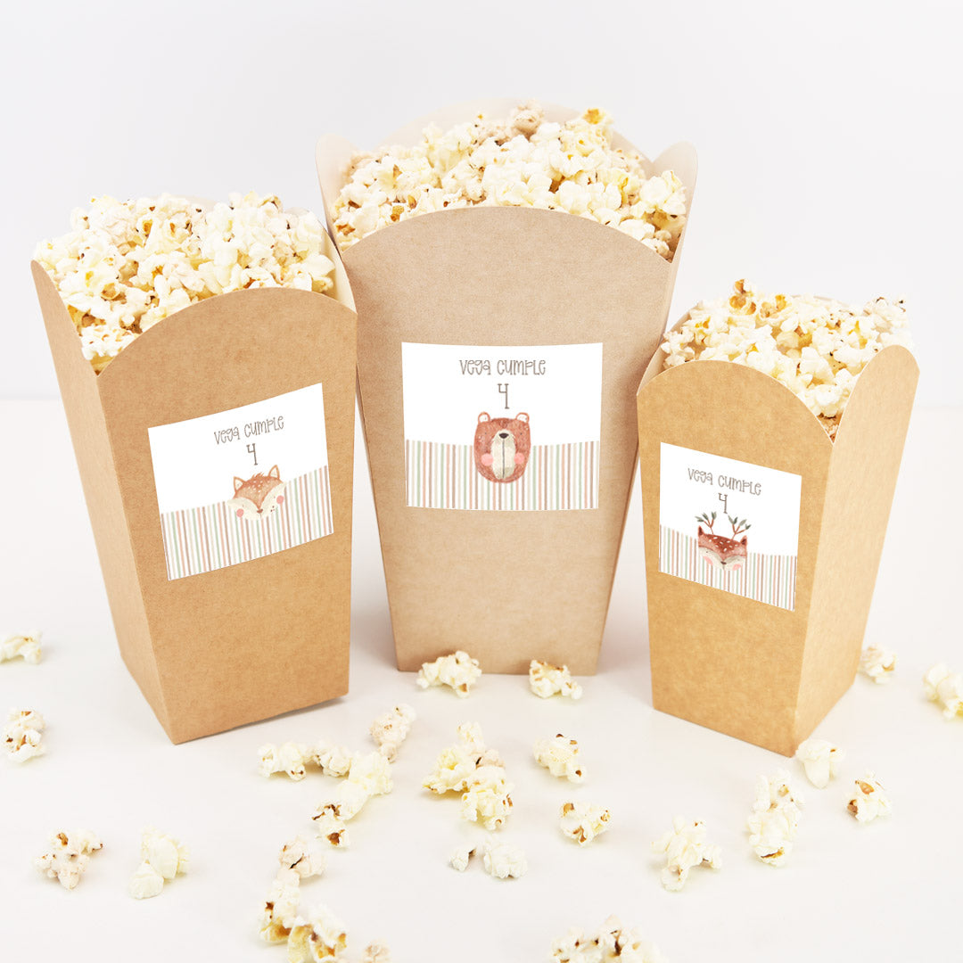 Cubo de palomitas y chuches personalizado temática animales del bosque con diseños de oso, zorro y ciervo para mesa dulce de cumpleaños infantil