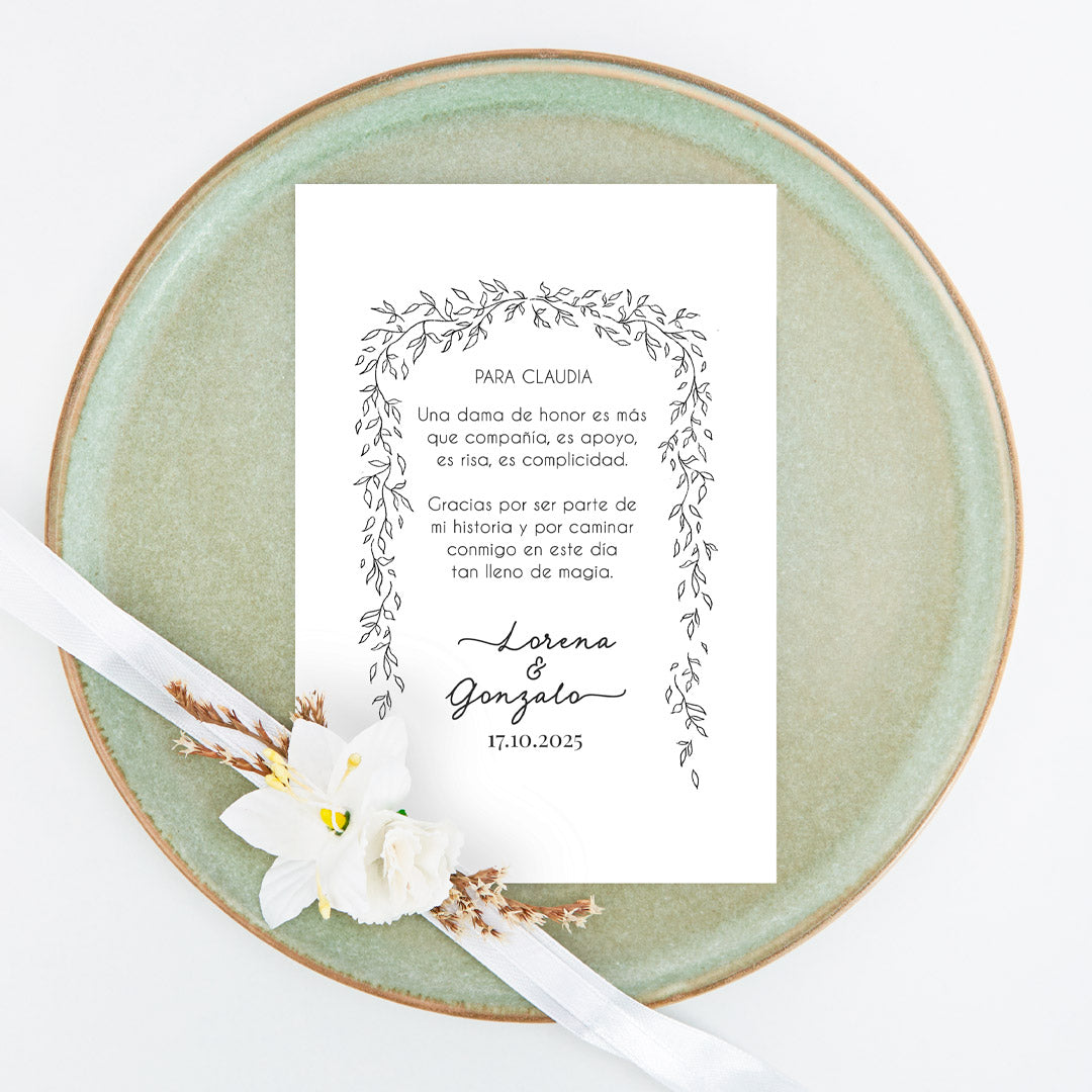 corazón de madera grabado con tarjeta de agradecimiento para damas de honor de Boda de la colección Bosque Secreto