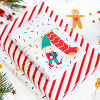 Set de 12 etiquetas de regalo navideñas: hombre de jengibre, elfo, calcetín y Papá Noel