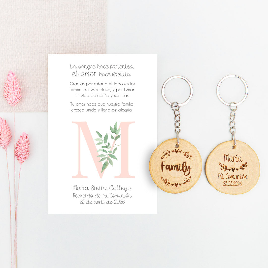 Llavero grabado con tarjeta Family de la Colección Inicial para Comunión.