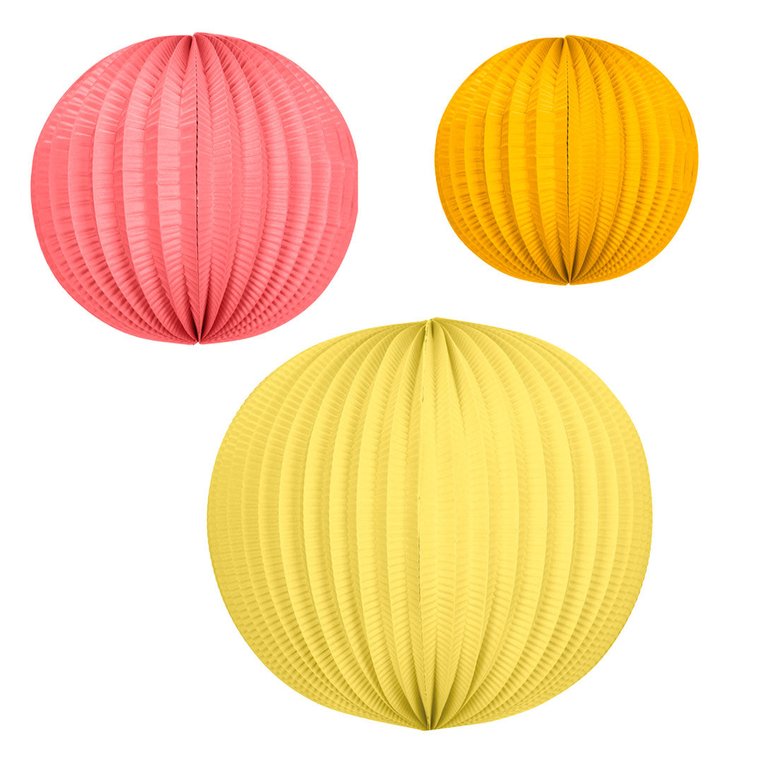 Set de 3 farolillos de papel acordeón en naranja, rosa y amarillo, distintos tamaños