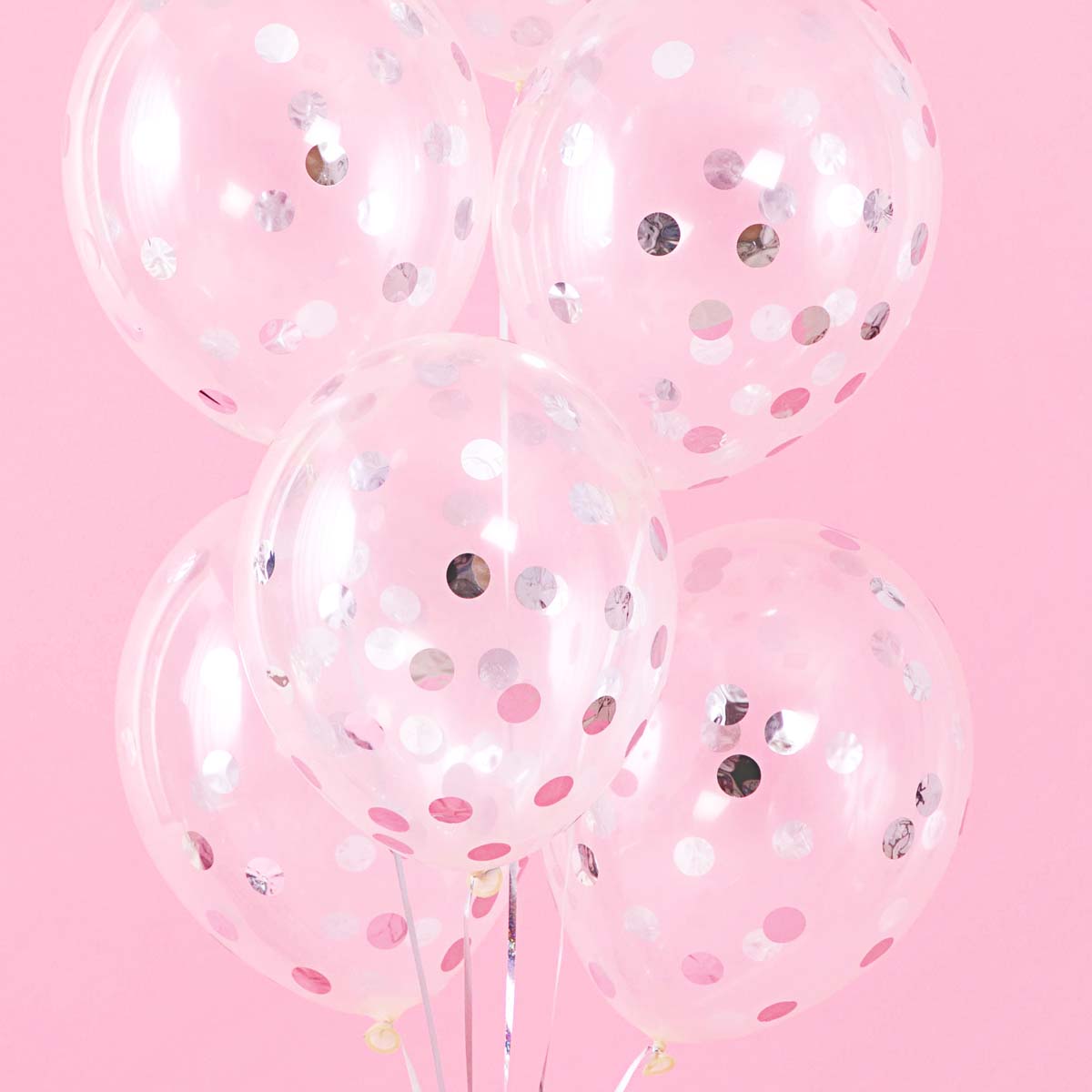 Globo transparente de 30 cm con confeti metálico plateado en forma de topos. Pack de 6 unidades.