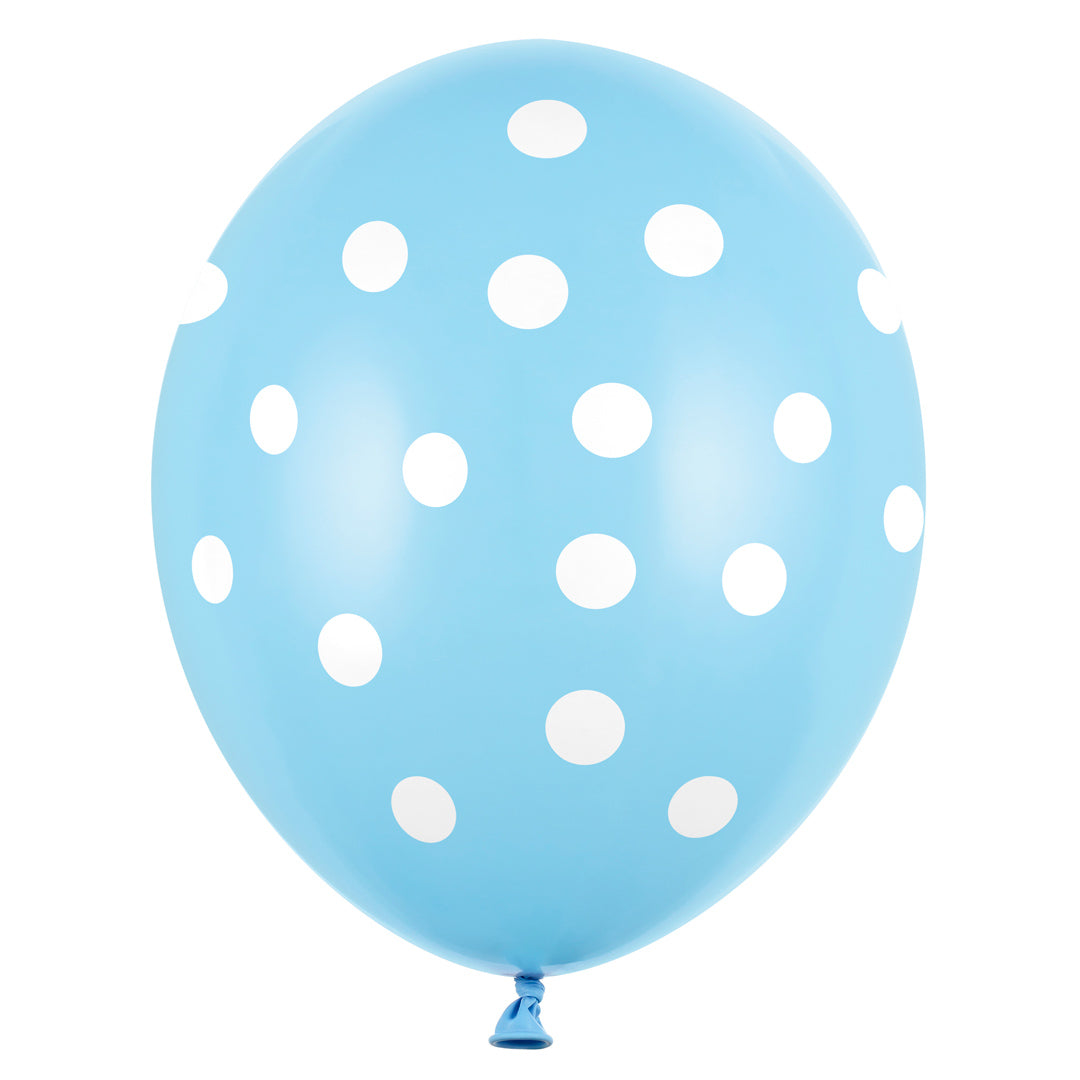 Globo de 30cm. en color azul con topos blancos. Ideales para fiestas y celebraciones. 