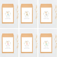 Opciones de diseño, de la colección rosquito bebé, para los sobres de las tarjetas con corazón para invitados de bautizo.