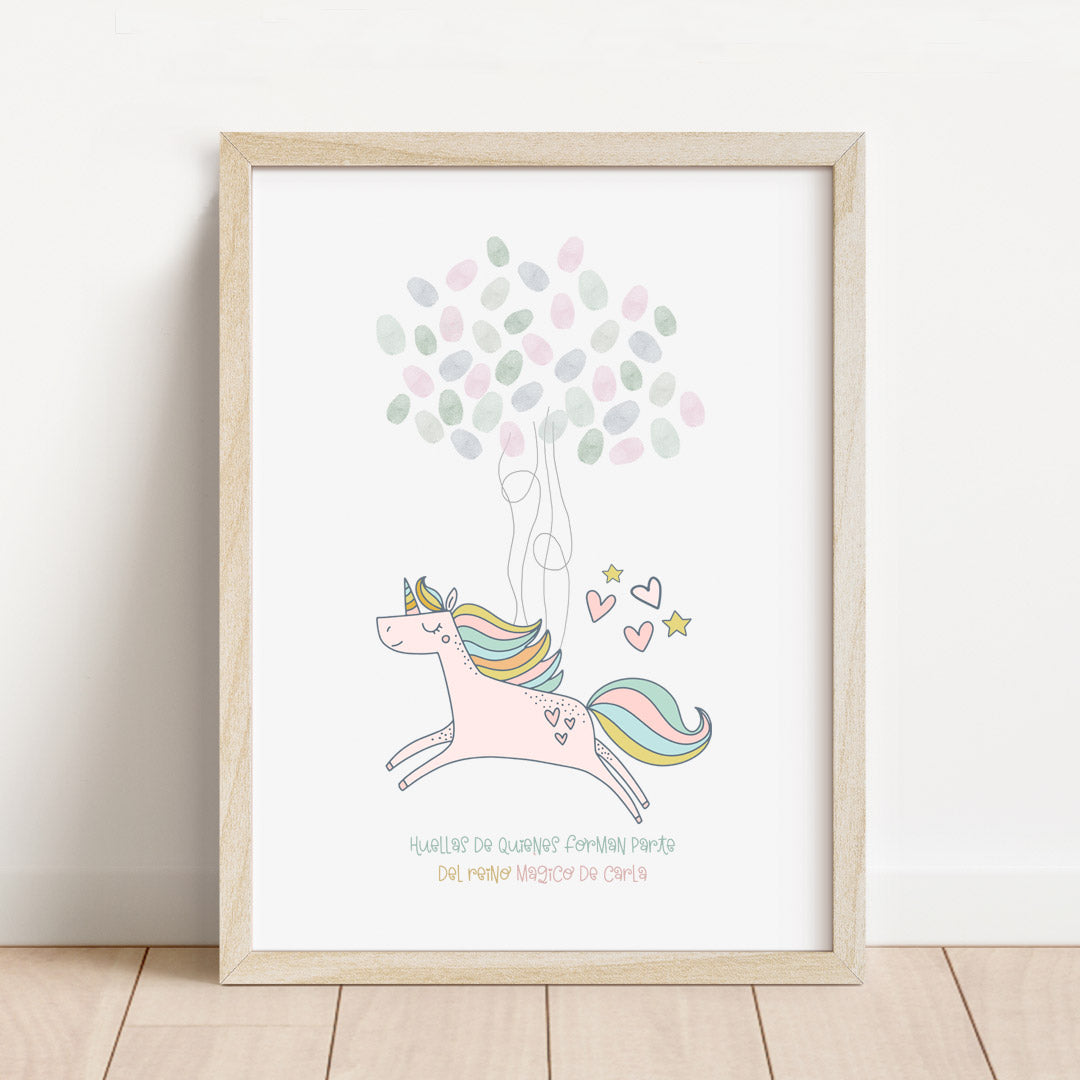 Lámina de huellas personalizada temática unicornio de 30x40 cm en tonos pastel para recuerdo de cumpleaños infantil