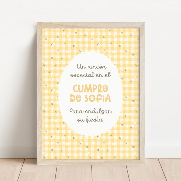 Lámina para mesa dulce personalizada temática primavera de 30x40 cm con estampado vichy amarillo y margaritas para cumpleaños infantil