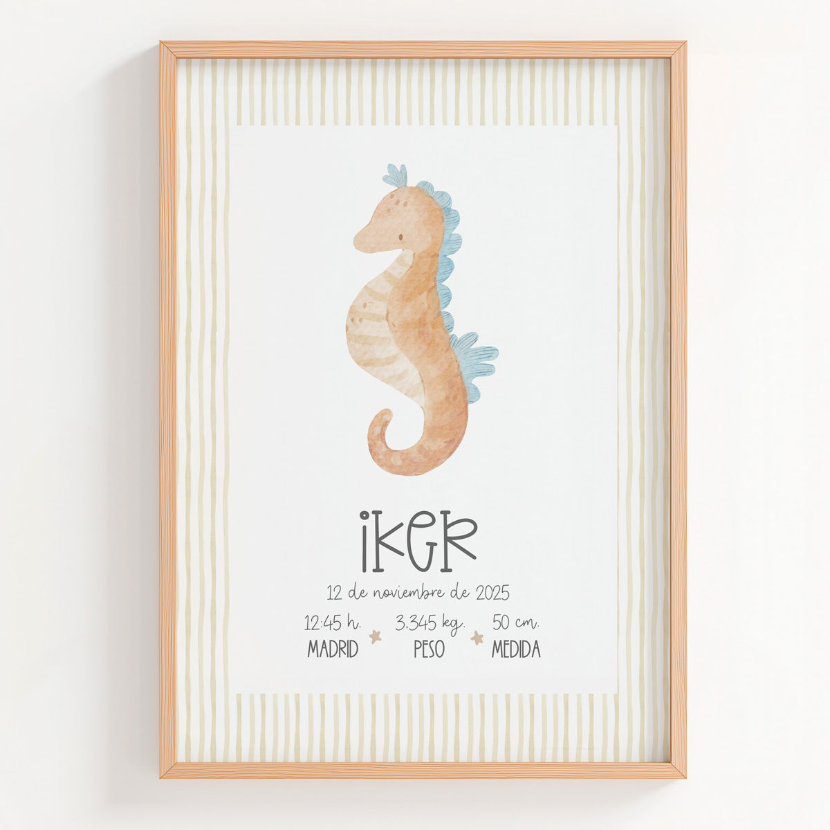 Lámina natalicio personalizada MiCalma con caballito de mar en acuarela y datos de nacimiento del bebé