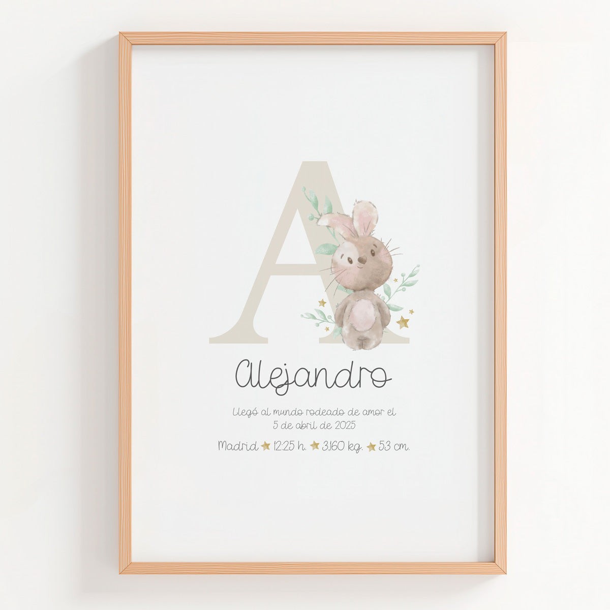 Lámina natalicio personalizada con inicial conejito en color beis