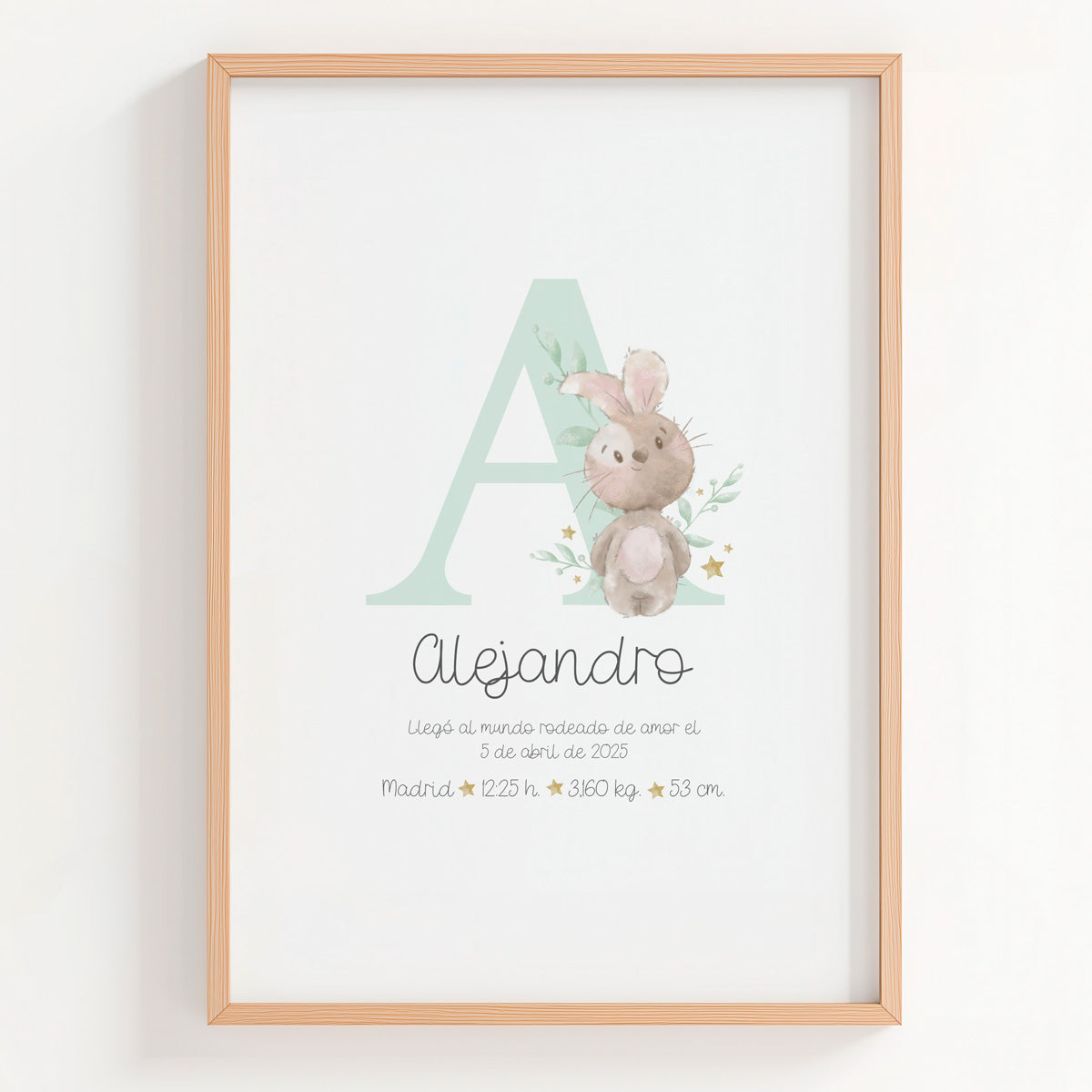 Lámina natalicio personalizada con inicial conejito en color verde