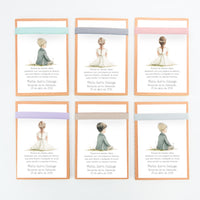 Opciones de color y diseño de la libreta con bolígrafo como detalle para invitados de comunión de la colección boho