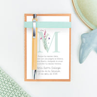 libreta con bolígrafo como detalle para invitados de comunión de la colección inicial