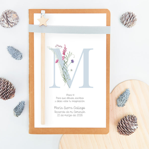 libreta con lápiz para invitados de comunión de la colección inicial. 