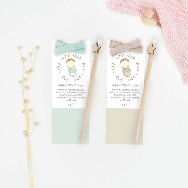 Marcapáginas con lápiz de la colección Rosco Bebé con ilustración de bebé en un rosco de ramas, recuerdo de bautizo para niños