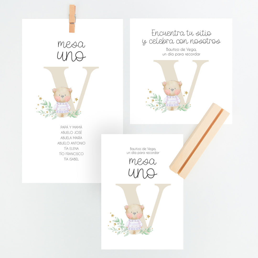 Conjunto Mesero y Seating Plan para Bautizo de la colección Inicial en color beis. 
