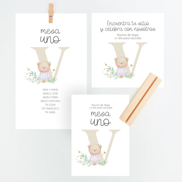 Conjunto Mesero y Seating Plan para Bautizo de la colección Inicial en color beis. 
