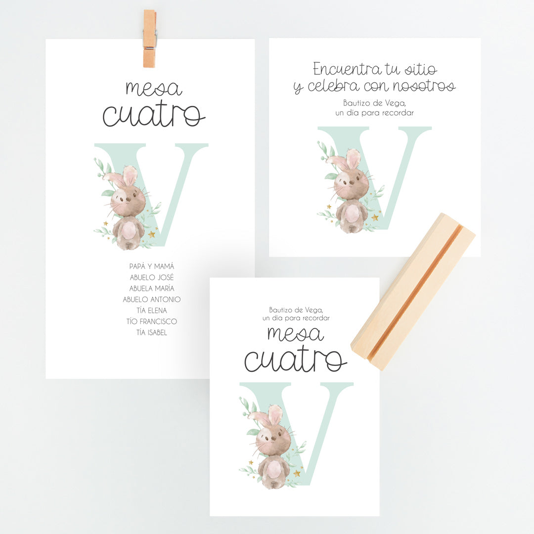 Conjunto Mesero y Seating Plan para Bautizo de la colección Inicial en color verde. 