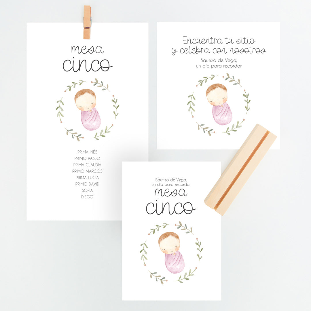 Conjunto Mesero y Seating Plan para Bautizo de la colección rosquito bebé en color lila. 