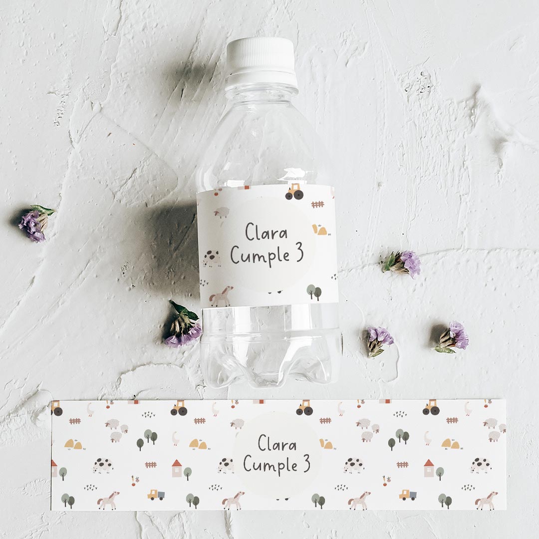 Pack de 10 pegatinas personalizadas para botellas temática granja con nombre, vaca y ovejas ilustradas