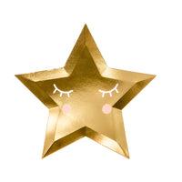 Detalle del acabado dorado espejo de los platos de papel con forma de estrella. Pack de 6 uds.