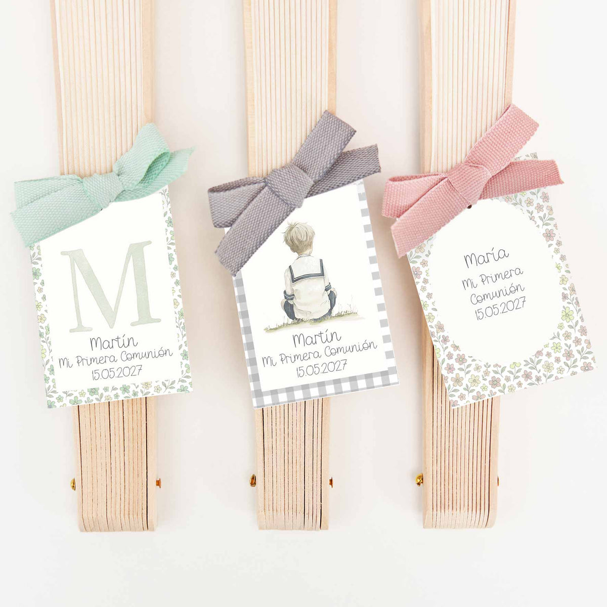 Abanico de Madera para Invitados de Comunión