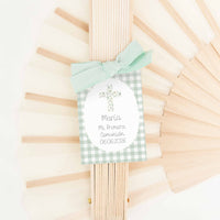 Abanico para invitados de Comunión con etiqueta de cuadros vichy verde. 