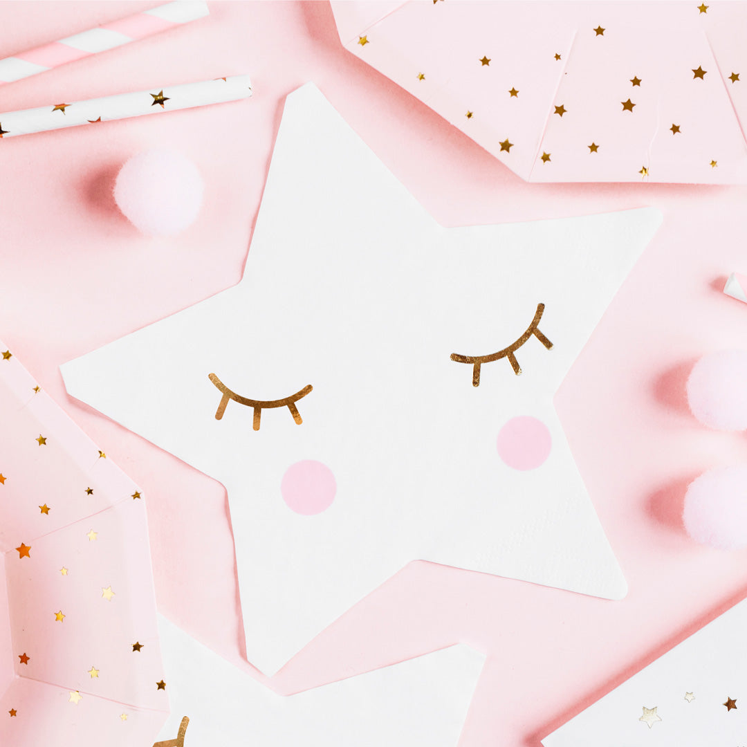 Servilletas de papel con estampado de estrellas en tonos suaves. Pack de 20 unidades, 30 × 30 cm.