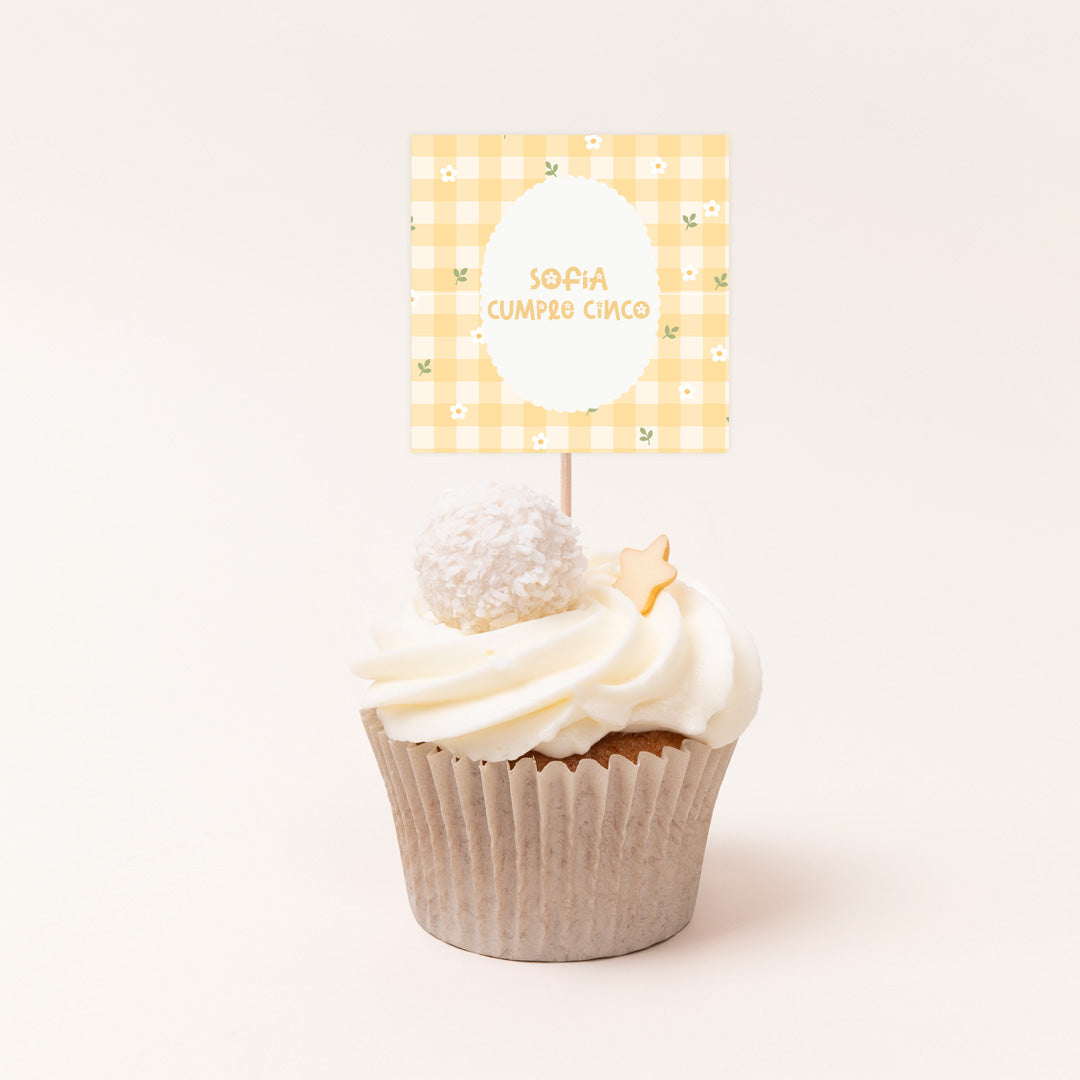 ack de 12 toppers personalizados temática primavera con estampado vichy amarillo y margaritas para cupcakes y mesa dulce de cumpleaños