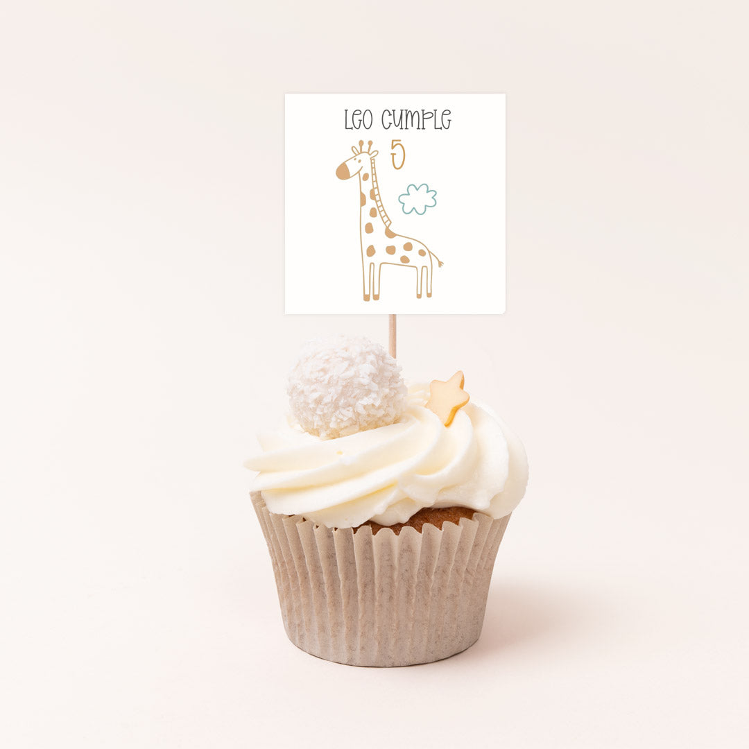 Pack de 12 toppers personalizados temática safari con diseños variados de león, jirafa y cebra para cupcakes y mesa dulce de cumpleaños