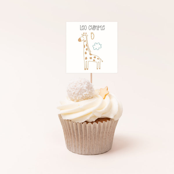 Pack de 12 toppers personalizados temática safari con diseños variados de león, jirafa y cebra para cupcakes y mesa dulce de cumpleaños