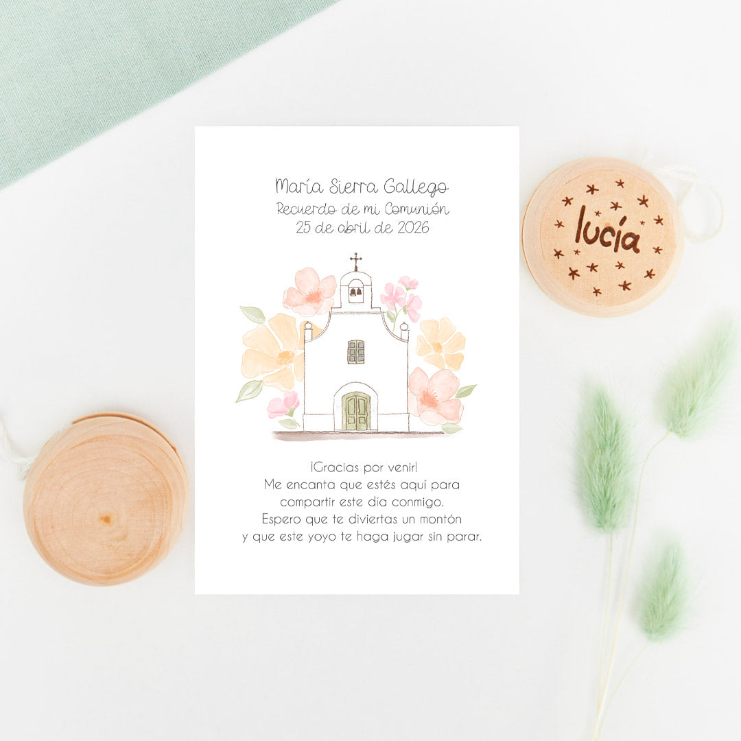 Yoyo de madera con tarjeta, como regalo para los invitados más peques en comuniones, de la colección iglesia